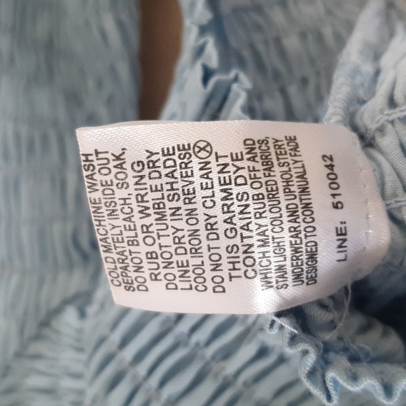 Dotti Shell fabric 100% cotton light blue with bell sleeves Absolutely gorgeous - Picture 7 of 7